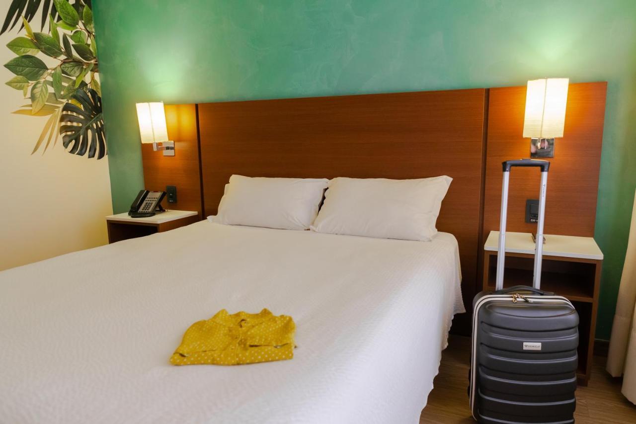 Ibis Styles Curitiba Aeroporto 3*